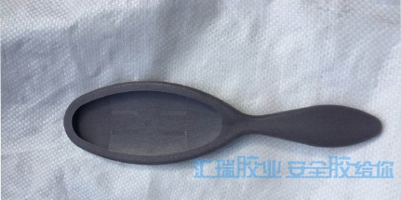 草莓视频cm.888twpp粘塑料膠水解決梳子粘接問題