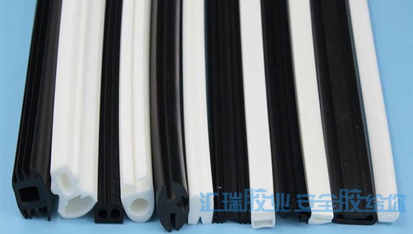 矽膠（jiāo）水