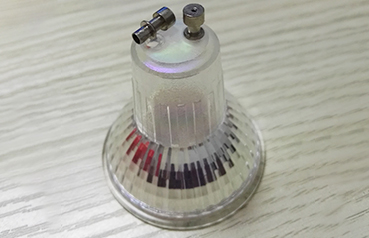 銅（tóng）釘粘玻璃