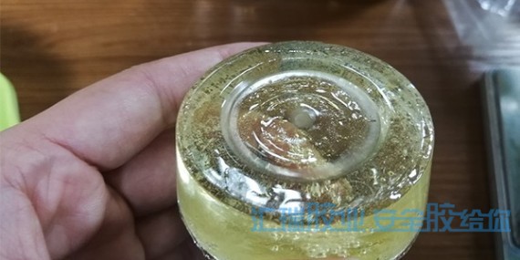環氧ab膠水為什麽會開裂