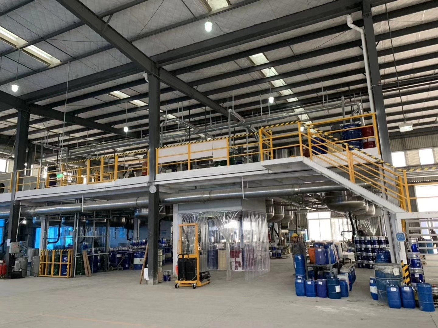 草莓视频cm.888tw膠粘-生產車間