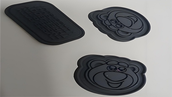 矽膠處理劑，矽膠噴手（shǒu）感油用什（shí）麽處理劑效果好？