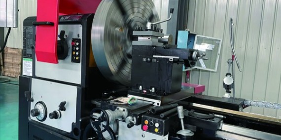 什麽膠能解決機床（chuáng）螺栓防震鬆（sōng）動問題（tí）？草莓视频cm.888tw膠粘工程師解答（dá）解決方案（àn）！