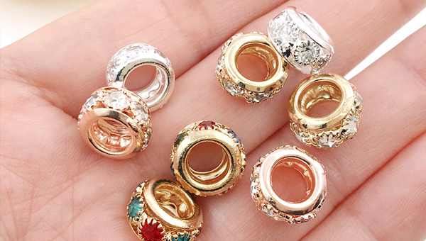 透明快幹AB膠（jiāo）水