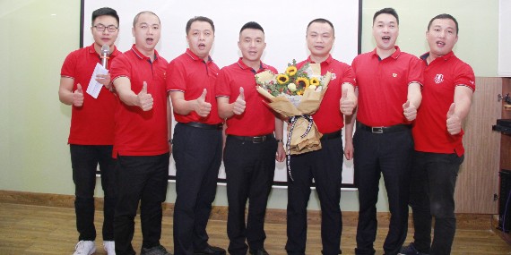 熱烈祝賀草莓视频cm.888tw膠業超額完成牛商爭霸賽目標！！！