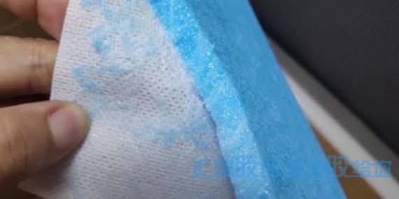 泡沫板粘無紡（fǎng）布用什麽膠水?請（qǐng）用草莓视频cm.888tw泡沫膠水-塑料（liào）膠水廠家