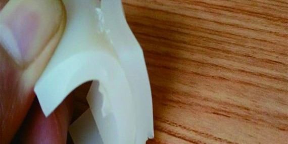 矽膠（jiāo）冷粘（zhān）效果不（bú）理想？矽膠冷粘矽膠專用膠水（shuǐ）來幫忙！